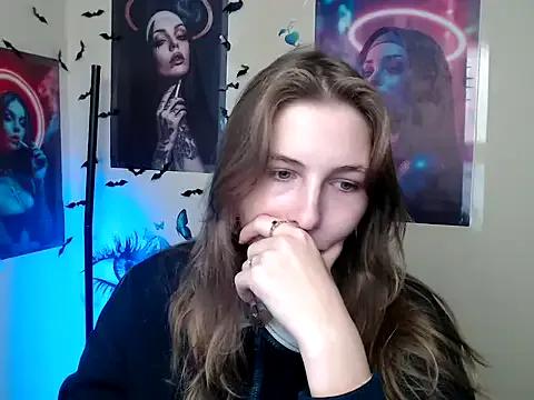 Freechat StrangerGi on StripChat