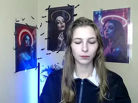 Freechat StrangerGi on StripChat