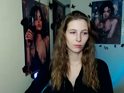 Freechat StrangerGi on StripChat