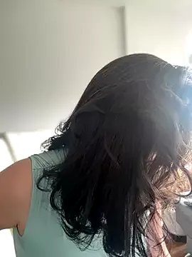 Freechat sukhakunis1 on StripChat