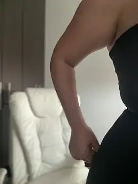 Freechat sukhakunis1 on StripChat