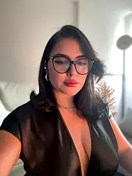 Freechat sukhakunis1 on StripChat