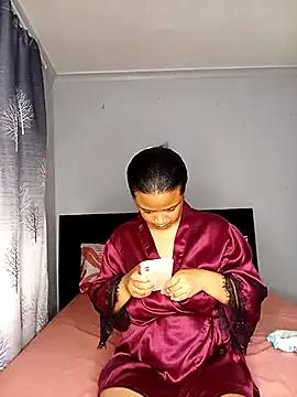 Sultrytits6 on StripChat