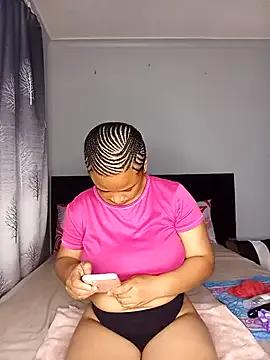 Sultrytits6 on StripChat