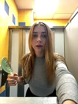 Sunny___Bunny on StripChat