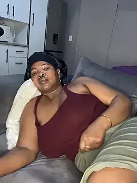 Freechat SweetCandy84 on StripChat