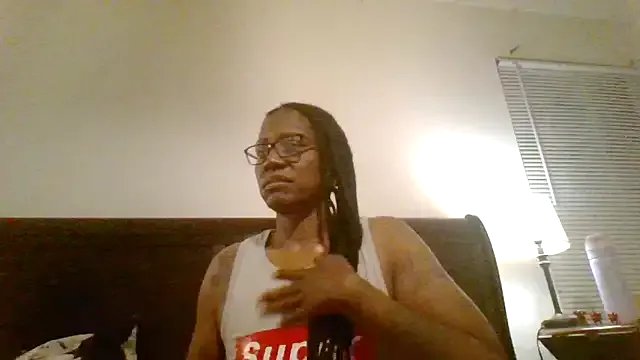 SweetParadise00 on StripChat 