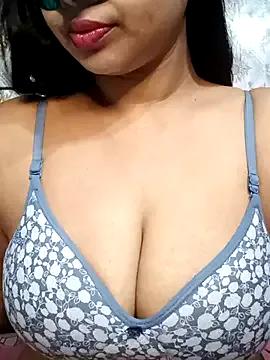 Freechat Sweety4u97 on StripChat