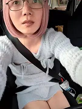 takusaki223 on StripChat