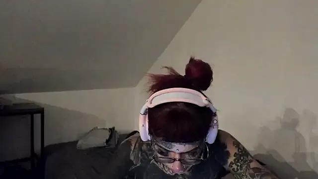 Freechat tamarapervert on StripChat