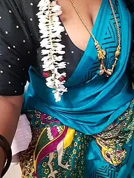 Tamil_Ammani — Stand and tran back show