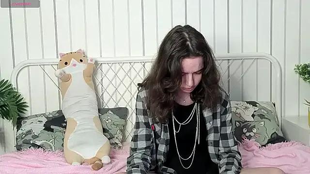 Freechat TarahCayne on StripChat