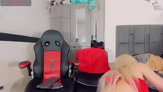 Freechat thiara_veky on StripChat