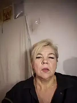 Freechat TiaBeauty9182 on StripChat