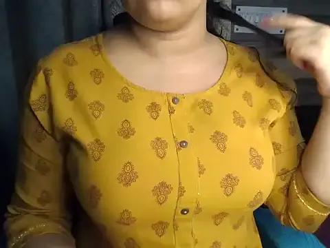 StripChat Trezza is Freechat Trezza — oil massage on boobs