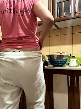 Freechat TriumphLove on StripChat