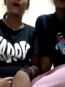 Freechat Unique_girls90 on StripChat