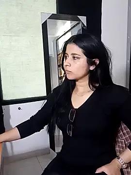 Freechat ValerieLove_ on StripChat