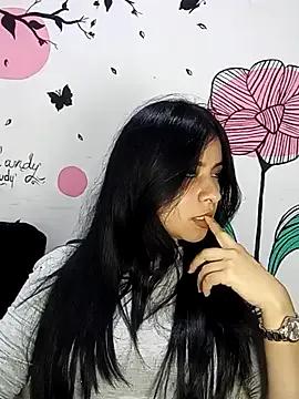 Freechat ValerieLove_ on StripChat