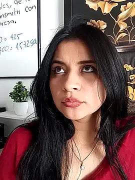 Freechat ValerieLove_ on StripChat