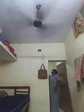 Villageanuty on StripChat