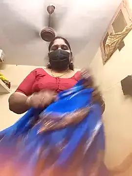 Villageanuty on StripChat