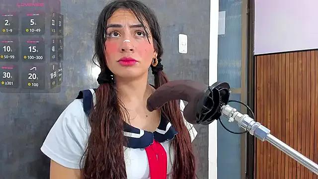 Freechat violett_collins_ on StripChat