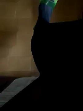 StripChat Wet-Pussycat is Freechat Wet-Pussycat — Squirt + cum