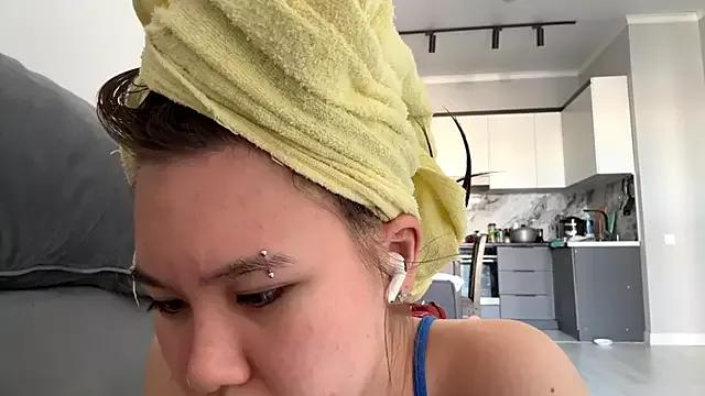 Freechat Wow_Akemi on StripChat