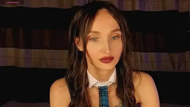 xSweetMissx on StripChat